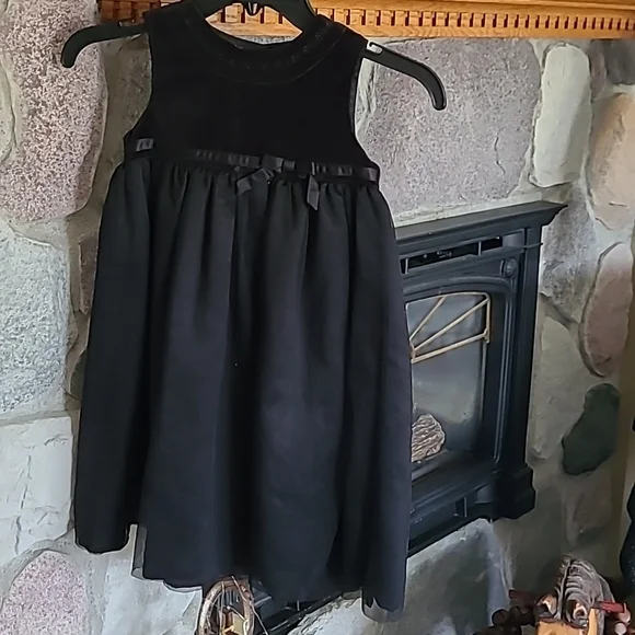 Carter's | Dresses | Carters Holiday Black Dress Size 5 Girls | Poshmark
